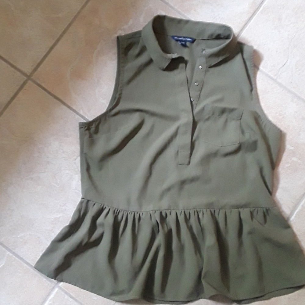 American Eagle Outfitters sleeveless top